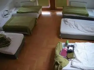 Camsoda Sex Cam of voyeurcam-julmodels-bed-6