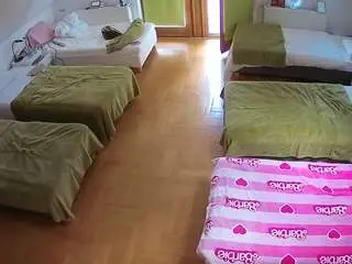 Camsoda Live Sex of voyeurcam-julmodels-bed-6