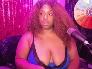 Camsoda Live Porn of queencroze