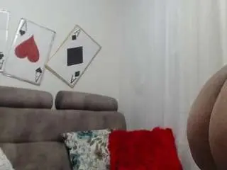 Camsoda Nude Webcam of redveelvet25