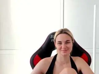 Camsoda Live Sex Cam of hazelloveee