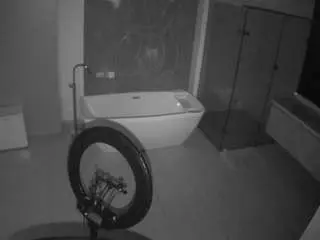Camsoda Live Porn of voyeurcam-casa-salsa-bathroom-4