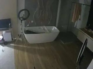 Camsoda Free Porn Cam of voyeurcam-casa-salsa-bathroom-4