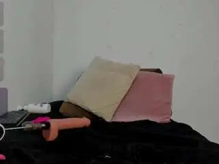 Camsoda Free Live Porn of maya-graham