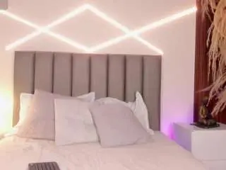 Camsoda Free Live Porn of noahgrayyy