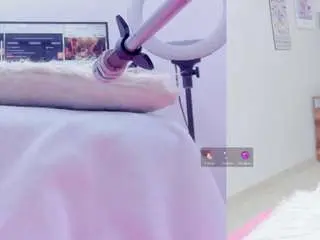 Camsoda Sex Cam of emily-philip