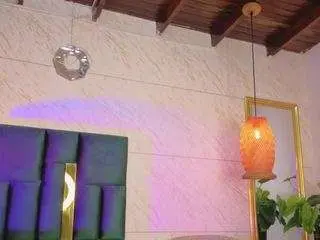 Camsoda Live Porn of emilia-monroee