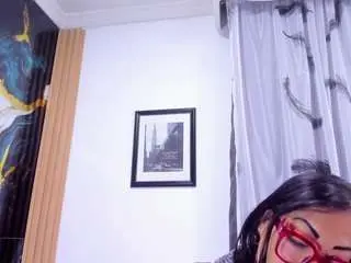 Camsoda Free Porn Cam of melissacortes