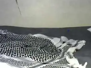 thickpetite from camsoda