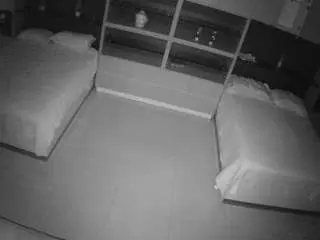 Camsoda Adult Webcam of voyeurcam-casa-salsa-versus-room