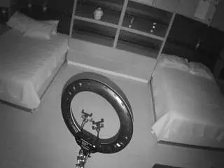 Camsoda Adult Webcam of voyeurcam-casa-salsa-versus-room
