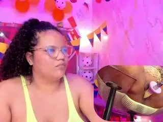 Camsoda Free Live Porn of mhia-rey