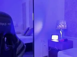 Camsoda Sex Cam of lia-chips