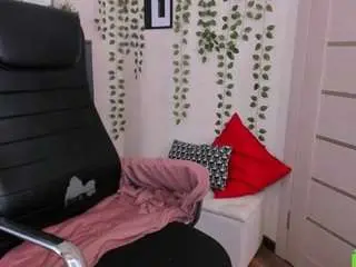 elizanik from camsoda