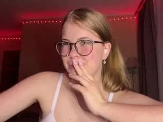 Camsoda Private Sex Chat of salliebollacker