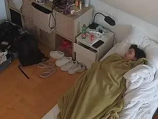 voyeurcam-julmodels-bed-7 from camsoda
