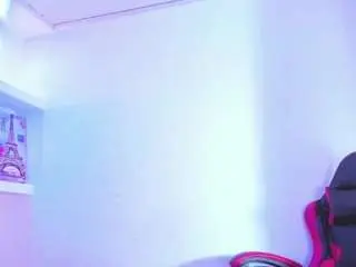 alyagomez from camsoda