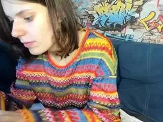 kira-be11 from camsoda