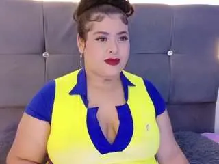 Camsoda Sex Chat of ema-foxyy