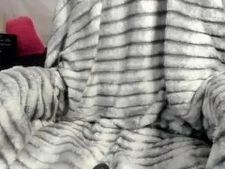 Camsoda Free Live Porn of isabell2424