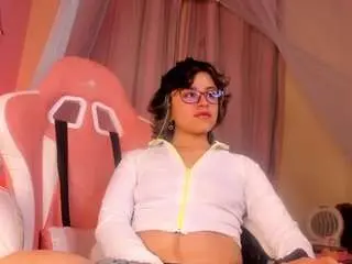 Camsoda Sex Cam of victoria-castro
