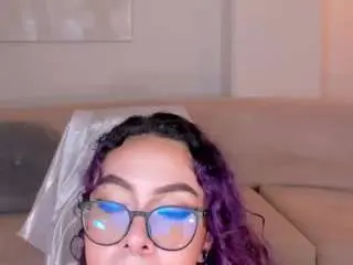 Camsoda Adult Video Chat of loiseharper