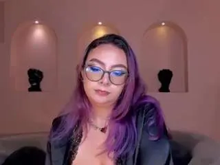 Camsoda Sex Cam of loiseharper