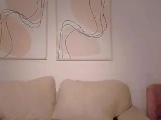 Camsoda Free Porn Cam of loiseharper