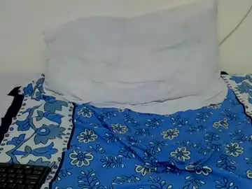 Chaturbate Live Porn of creamy_petite11