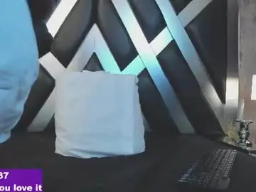Chaturbate Free Live Porn of cloeperson