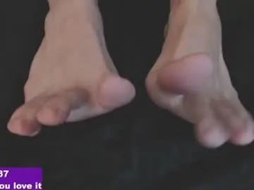 Chaturbate Nude Webcam of cloeperson