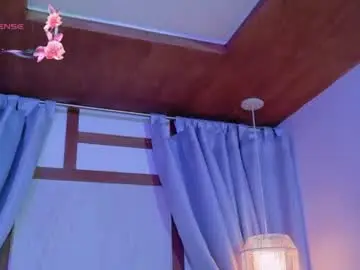 Chaturbate Sex Cam of renataleclair