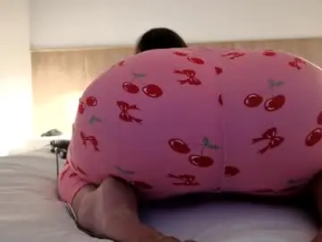 Chaturbate Best live sex cam show of chillwithcamii