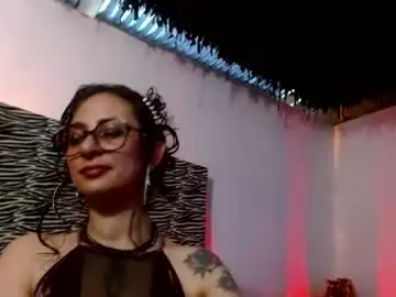 serena_xyz from chaturbate