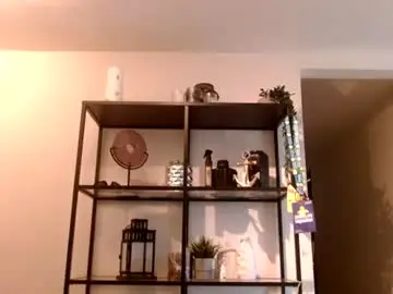 Chaturbate Best live sex cam show of serena_xyz