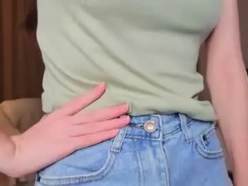 Chaturbate Watch Live Sex Cams of lynettebails