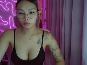 Chaturbate Live Porn of asianhottiesttamira