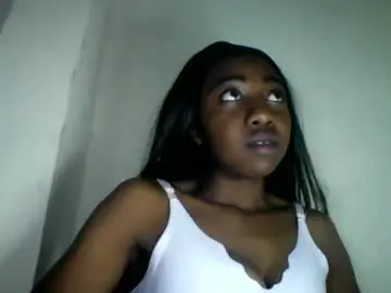 Chaturbate Sex Cam of kalyssia_belle