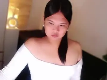 kayleepinay from chaturbate