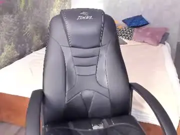 Chaturbate Live Porn of valerie_yatess