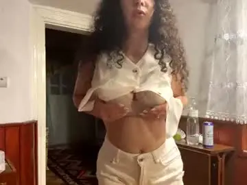 Chaturbate Live Sex Cam of emmagerhauser