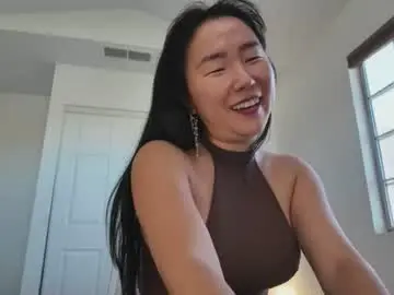 Chaturbate Live Sex Cam of yourlovelykgirlfriend