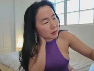 yourlovelykgirlfriend from chaturbate