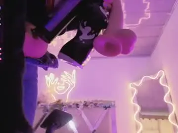 Chaturbate Live Porn of zury_tay