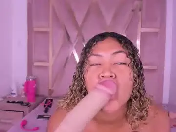 Chaturbate Best live sex cam show of ambarglowasm