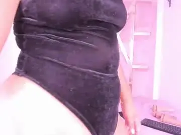 Chaturbate Nude Webcam of ambarglowasm