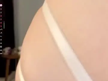 foxxx_tail from chaturbate