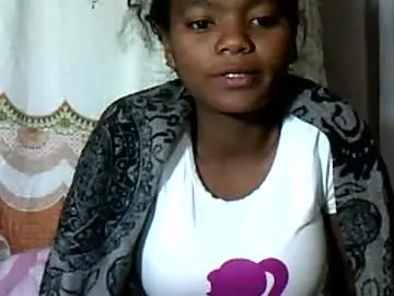 Chaturbate Free Live Porn of herisse01