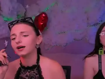 Chaturbate Watch Live Sex Cams of nymiraaa
