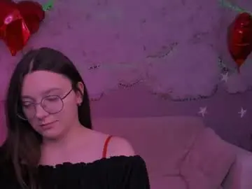 Chaturbate Sex Chat of nymiraaa